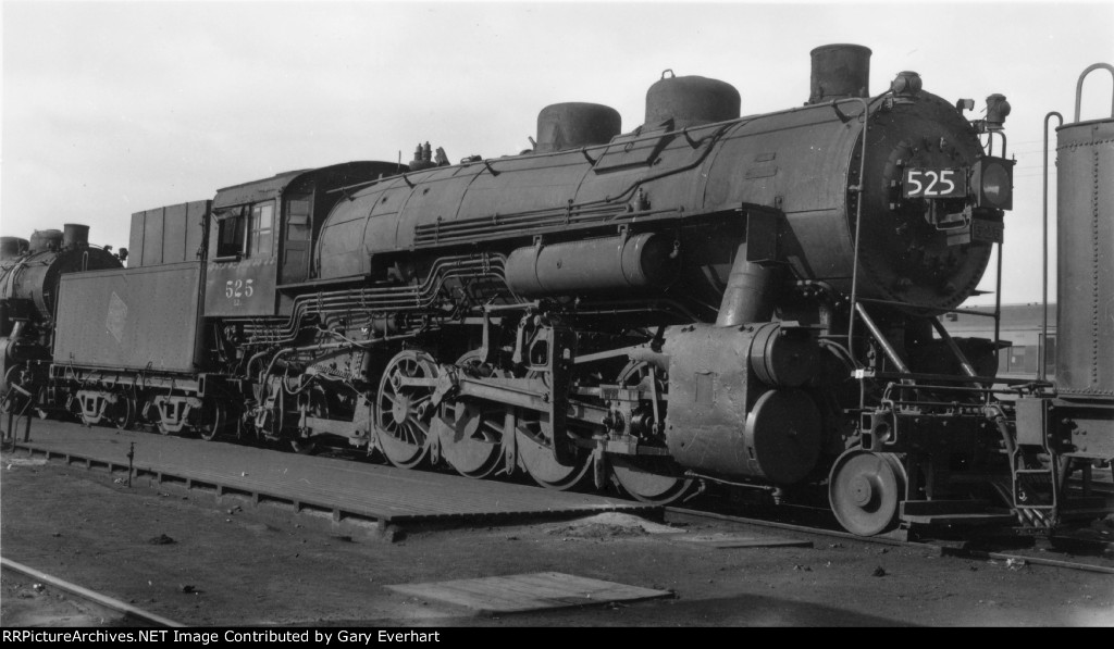 MILW2-8-2 #525 - Milwaukee Road